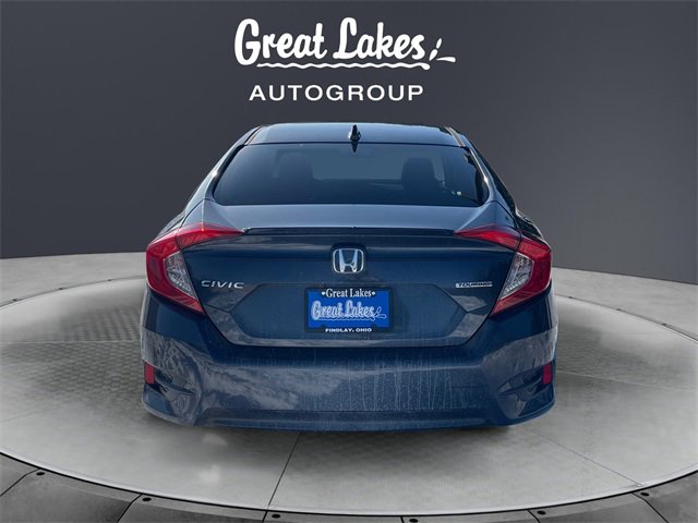 Used 2018 Honda Civic Touring image 4