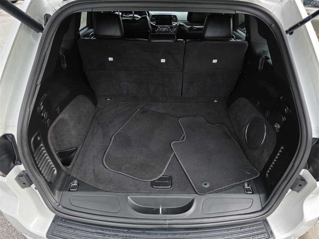 Used 2019 Jeep Grand Cherokee Altitude image 17