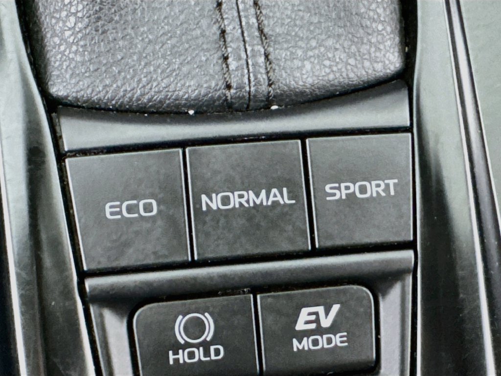 Used 2025 Toyota Camry LE FWD image 15
