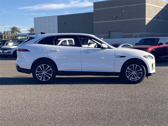 Used 2021 Jaguar F-PACE image 26