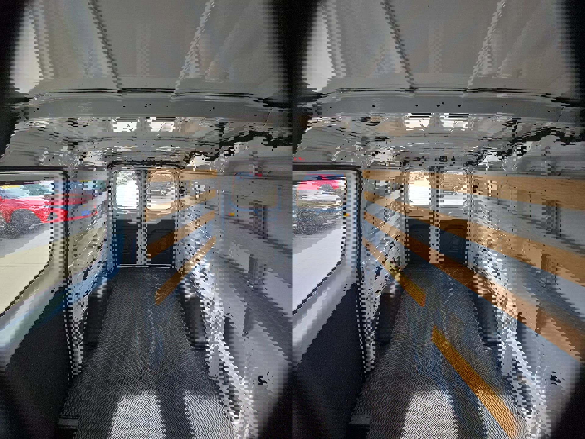 Used 2024 Ford Transit 250 Low Roof w/ Exterior Upgrade Package image 18