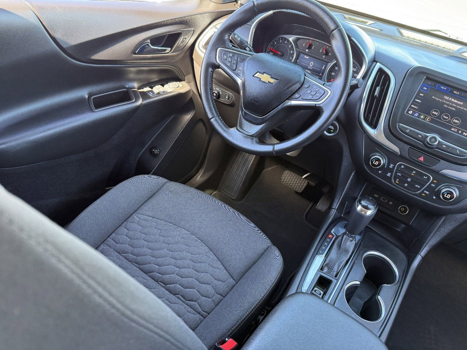 Used 2020 Chevrolet Equinox LT image 14