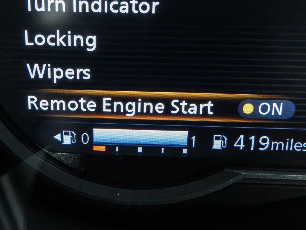 New 2025 Nissan Versa SR w/ Trunk Package image 24