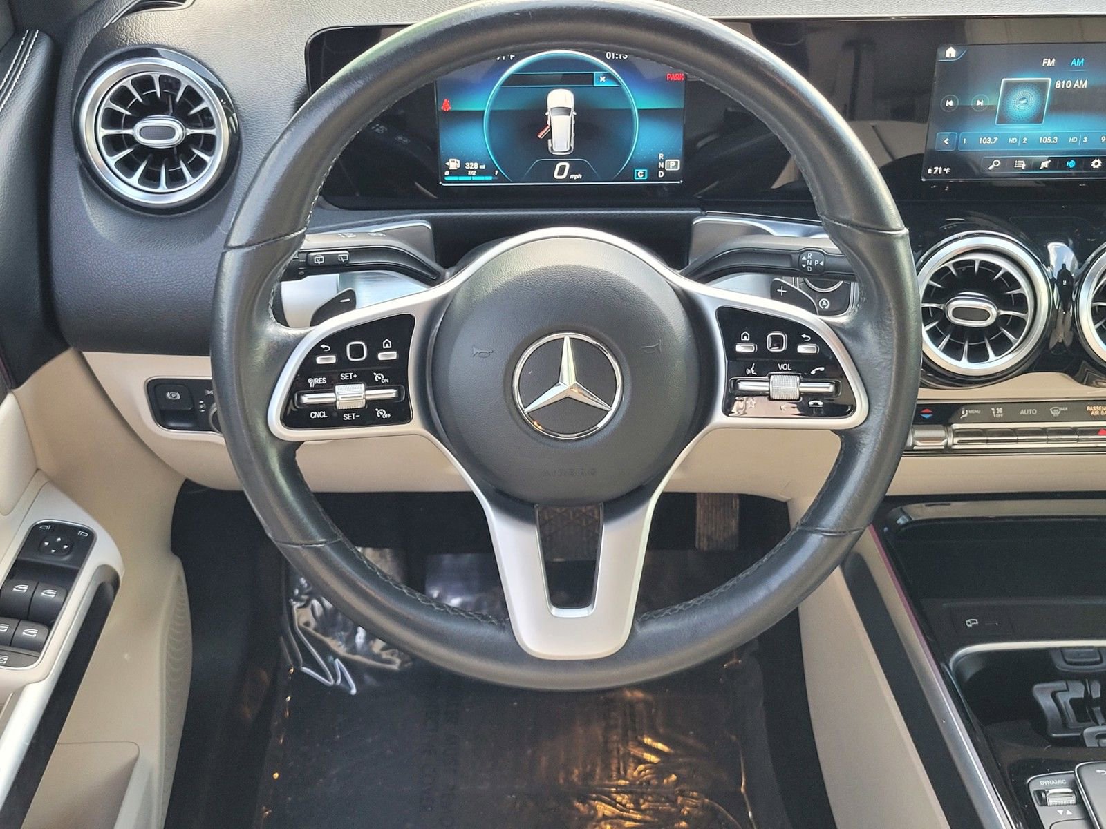 Used 2021 Mercedes-Benz GLB 250 4MATIC image 12