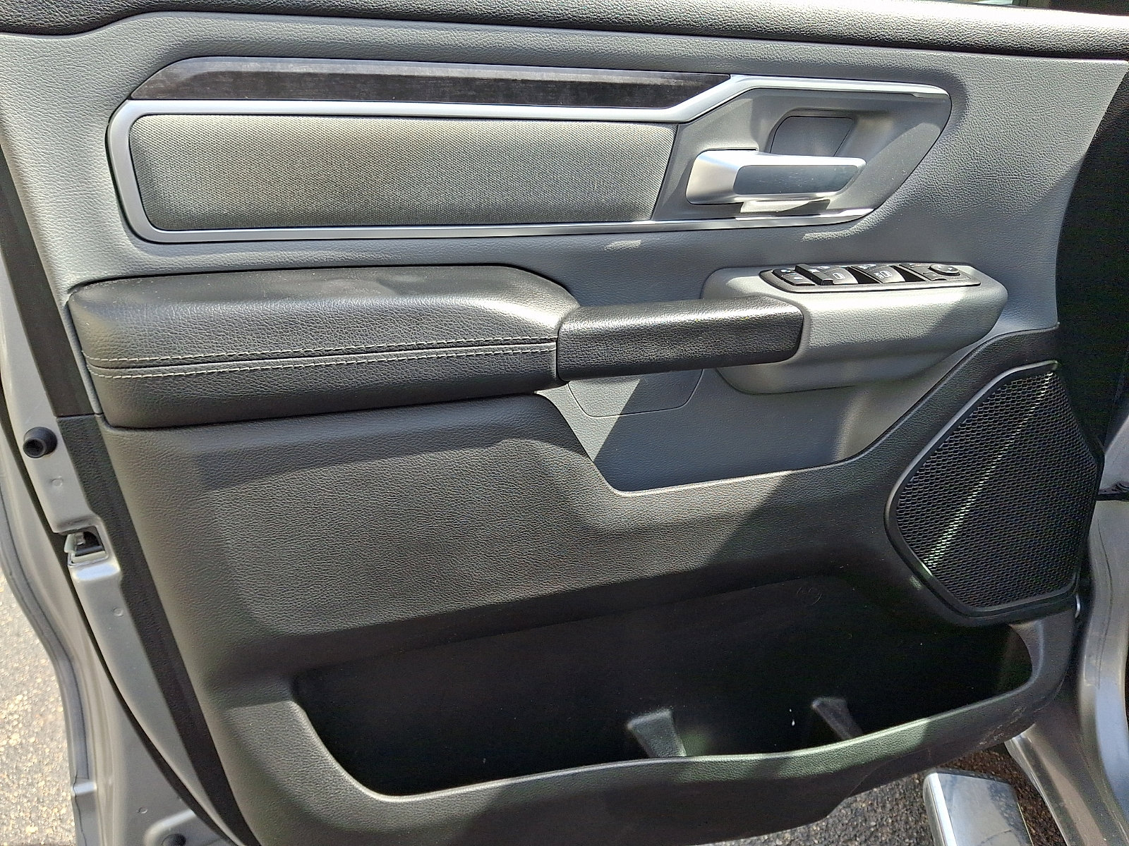 Certified 2022 RAM 1500 Big Horn AWD/4WD image 12