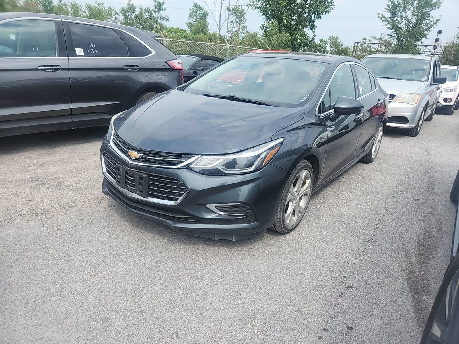 Used 2017 Chevrolet Cruze Premier FWD image 1