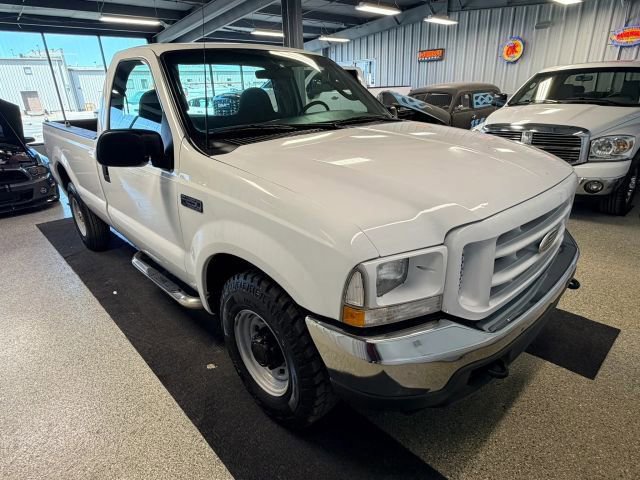 Used 2003 Ford F250 XL image 2