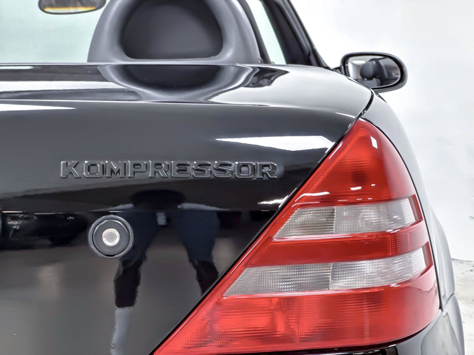 Used 1999 Mercedes-Benz SLK 230 image 22