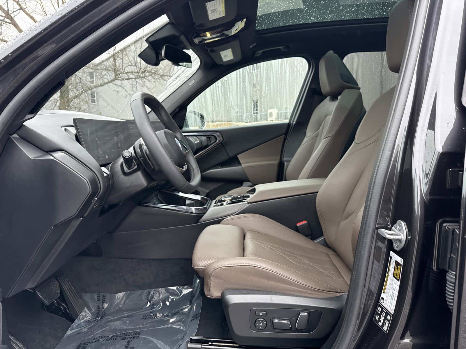 Used 2025 BMW X3 xDrive30i w/ Premium Package AWD/4WD image 14