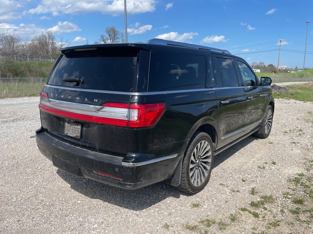 Used 2018 Lincoln Navigator L Reserve w/ Technology Package AWD/4WD image 5