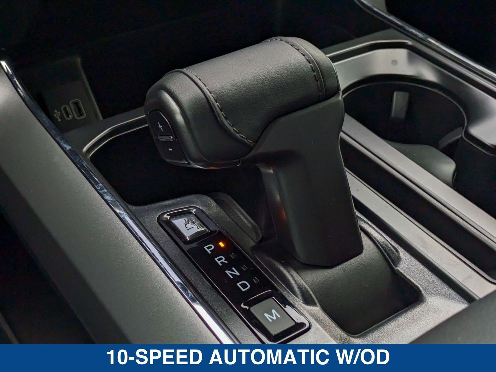 New 2025 Ford F150 XLT w/ Equipment Group 302A MID image 32