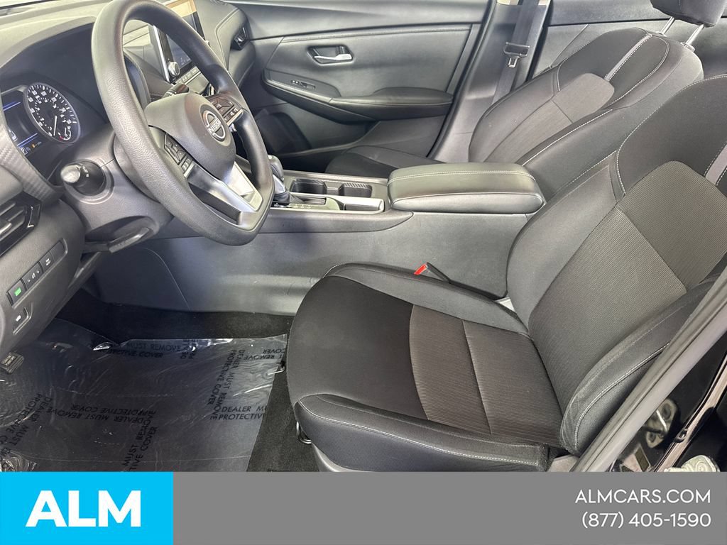 Used 2024 Nissan Sentra SV FWD image 11