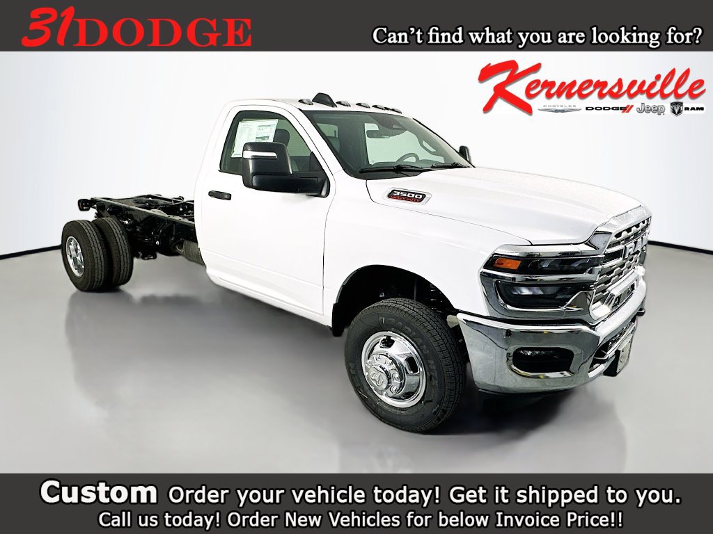 New 2026 RAM 3500 Tradesman w/ Chrome Appearance Group A
