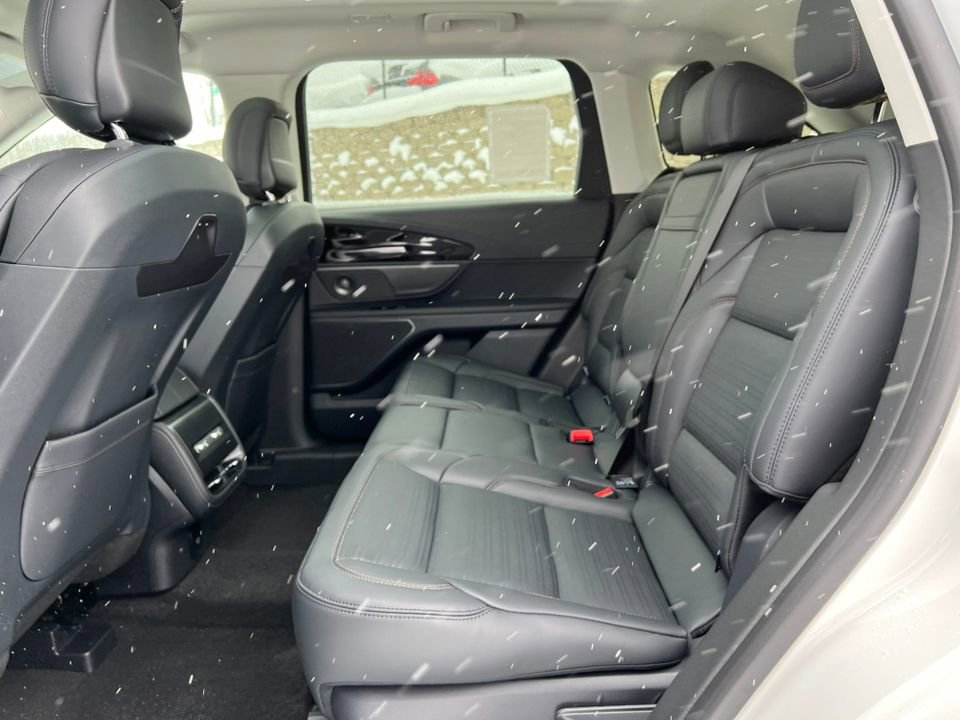 New 2026 Lincoln Nautilus Reserve w/ Jet Appearance Package AWD/4WD image 5