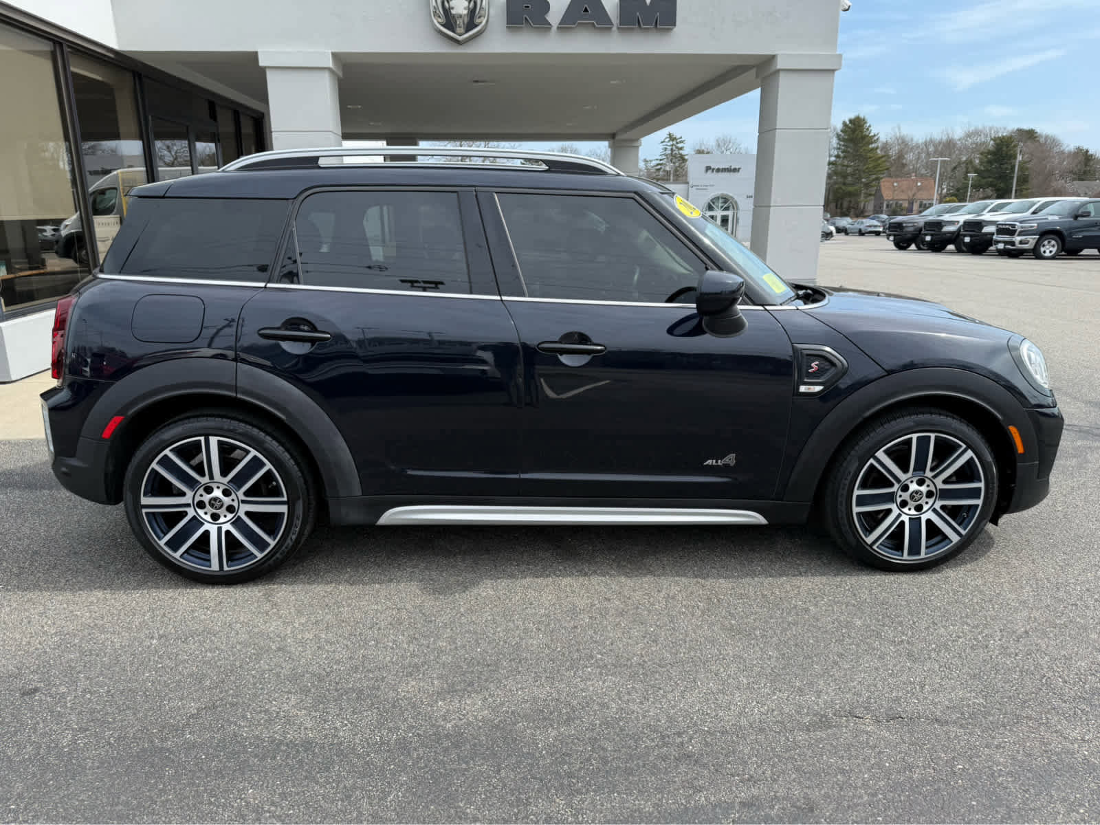Used 2021 MINI Cooper Countryman S image 10
