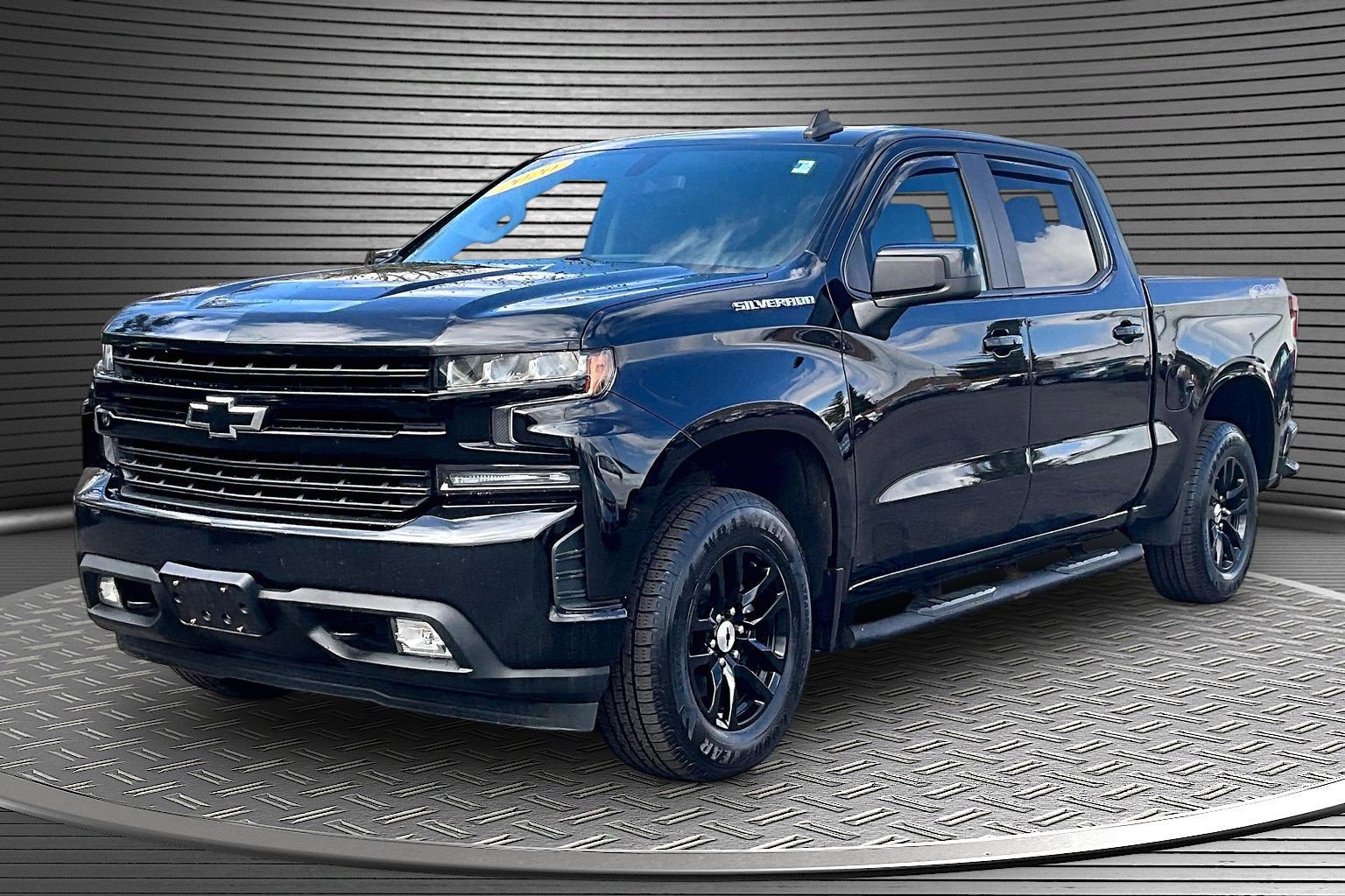 Used 2020 Chevrolet Silverado 1500 RST w/ All-Star Edition AWD/4WD image 3