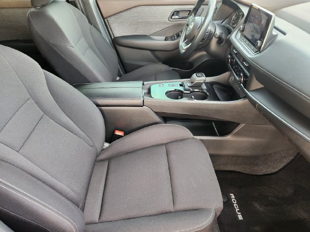 Used 2023 Nissan Rogue S FWD image 14