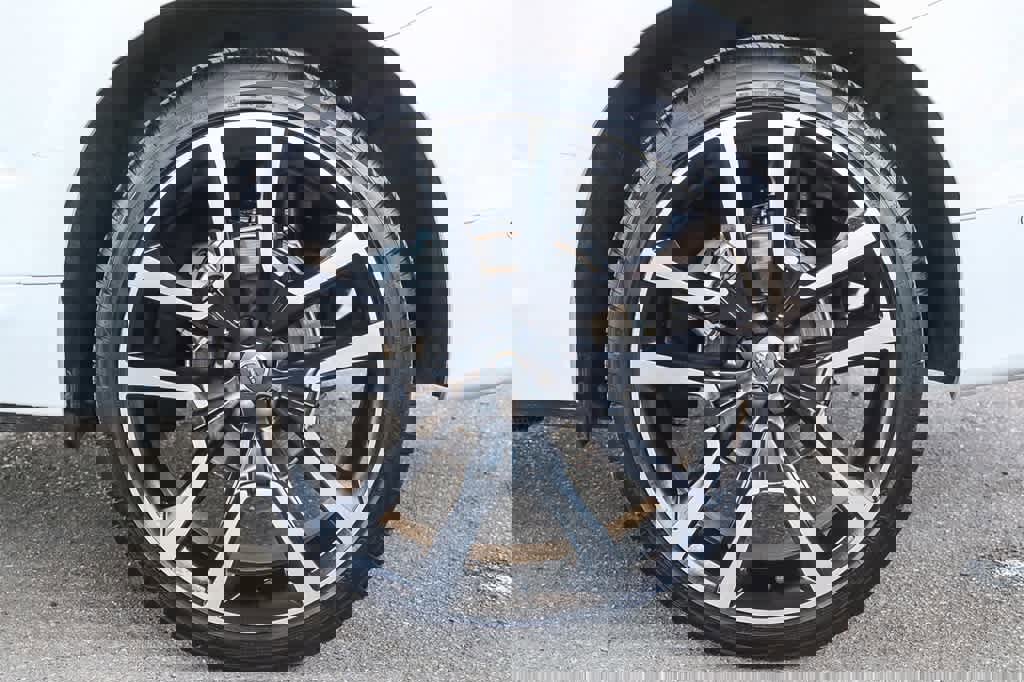 Used 2024 Volvo XC60 B5 Ultimate image 10