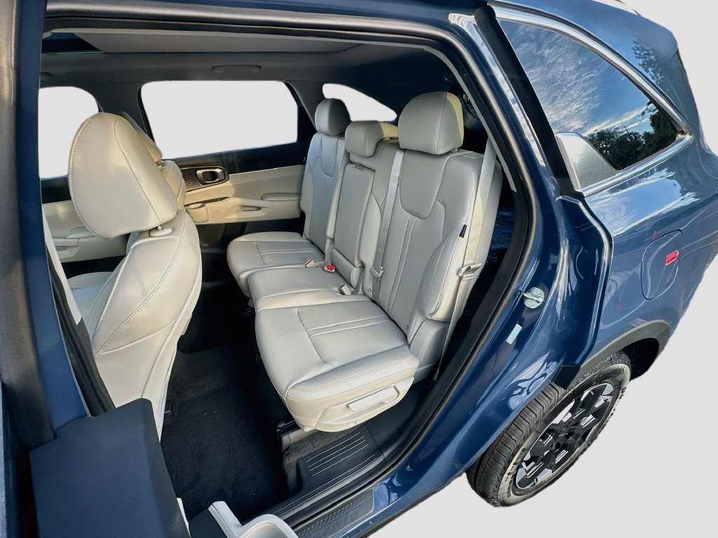 New 2026 Kia Sorento S FWD image 24
