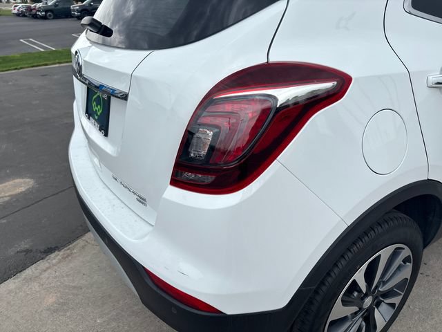 Certified 2022 Buick Encore Preferred w/ Safety Package II AWD/4WD image 28