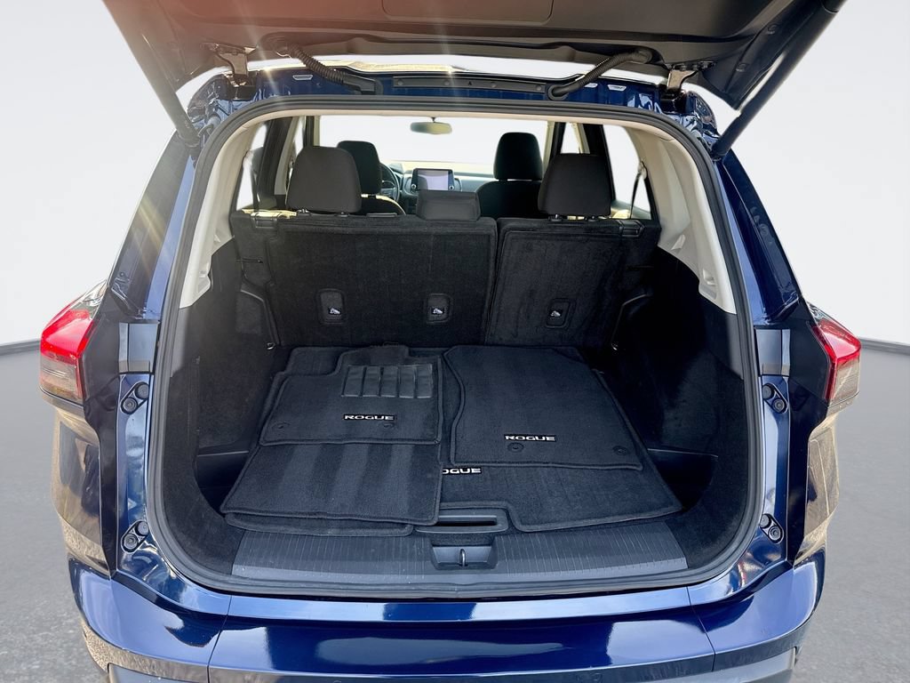 Used 2025 Nissan Rogue SV AWD/4WD image 21