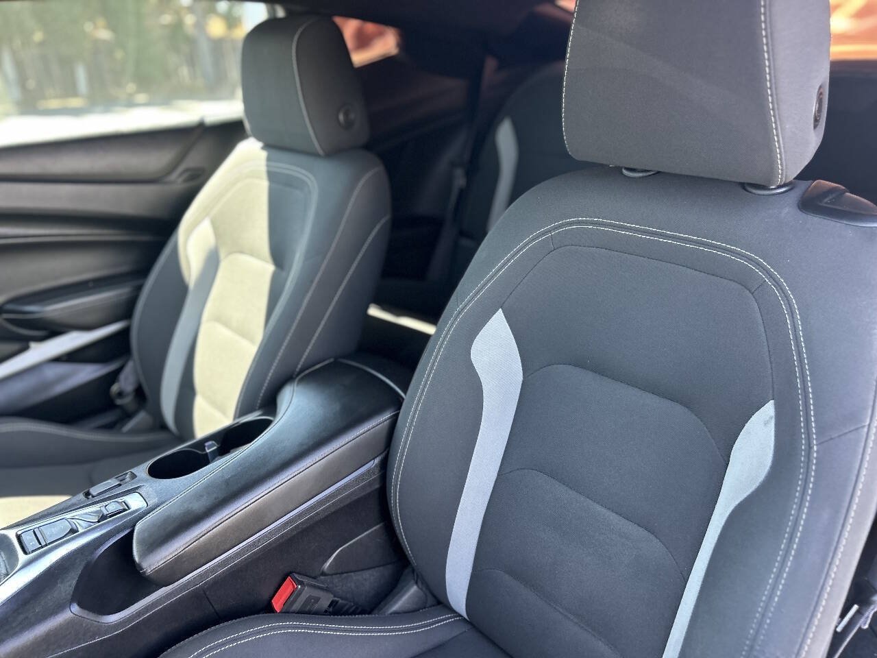 Used 2017 Chevrolet Camaro SS RWD image 14
