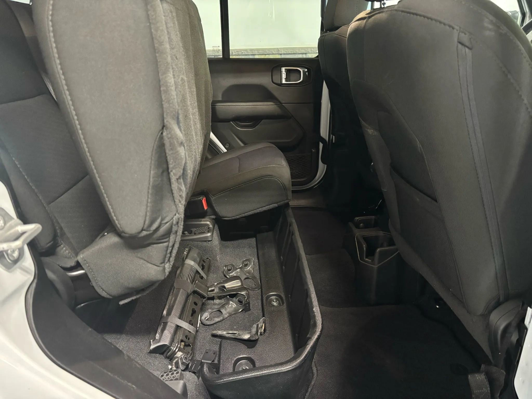 Used 2023 Jeep Gladiator Overland image 17