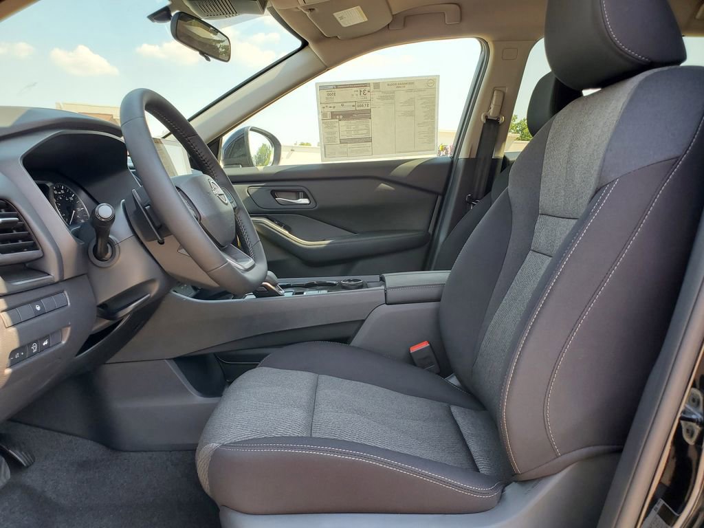 New 2026 Nissan Rogue SV image 18