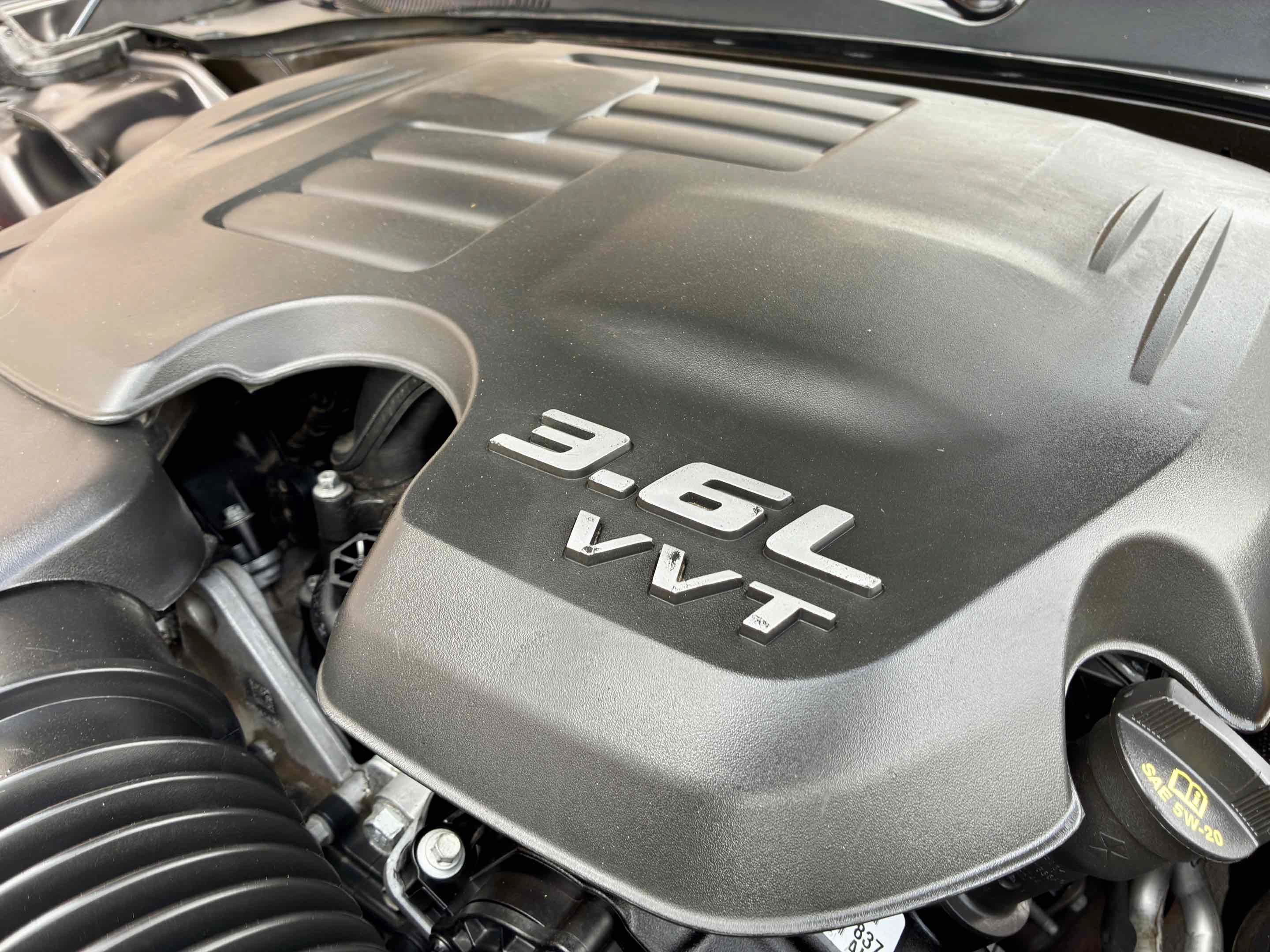 Used 2015 Dodge Charger SE RWD image 56