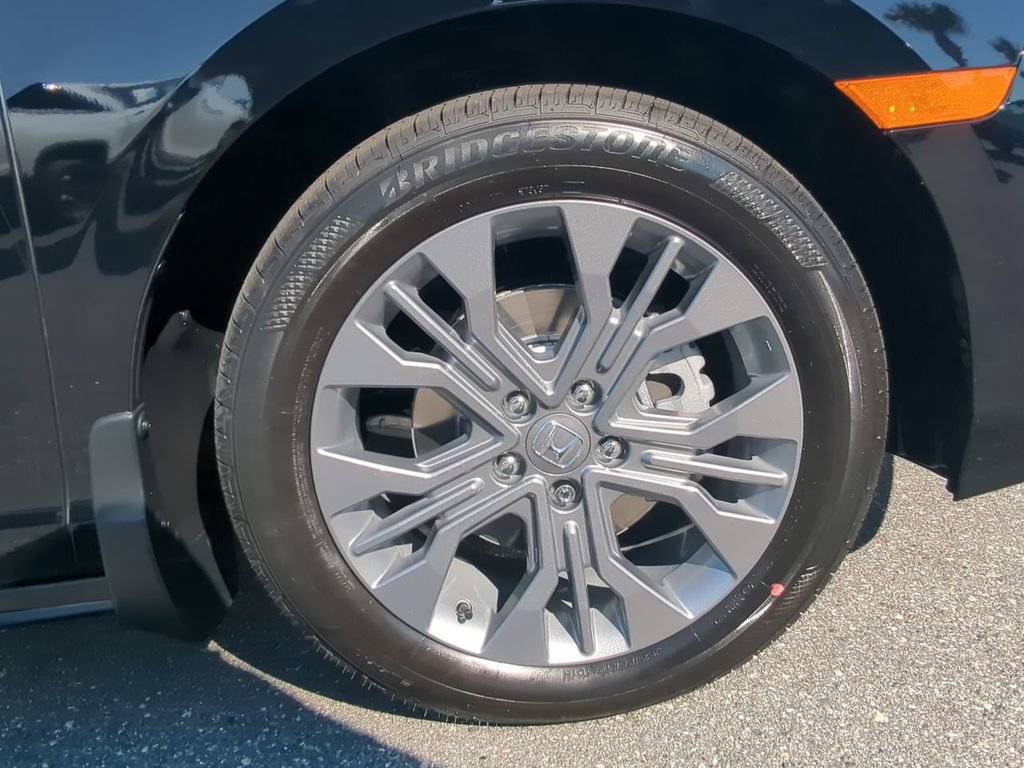 New 2026 Honda Odyssey Touring image 10