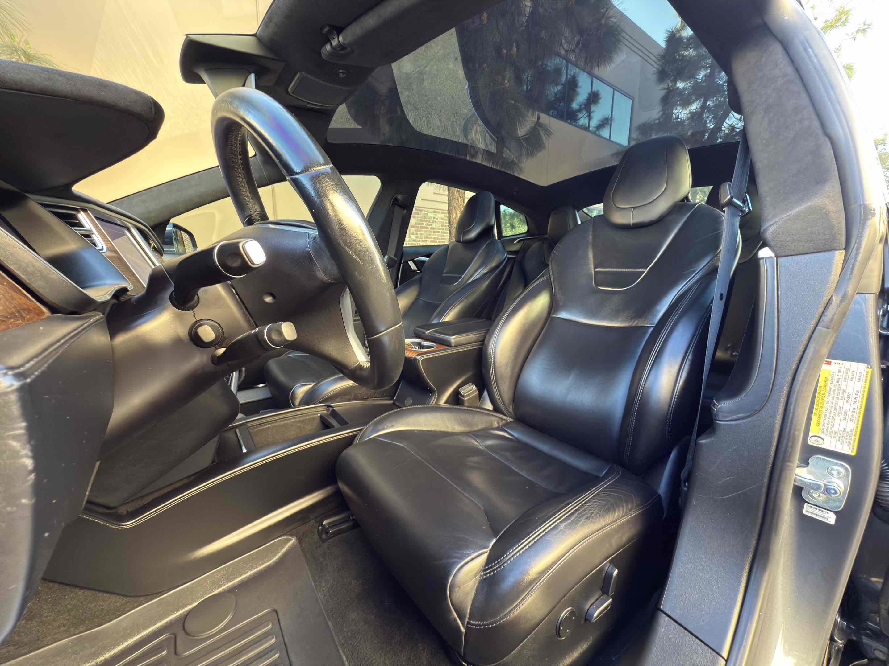 Used 2017 Tesla Model S 75 RWD image 34