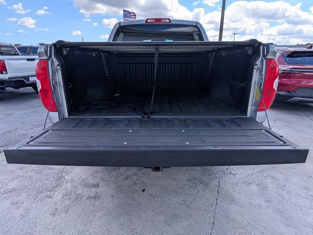 Used 2018 Toyota Tundra SR5 w/ SR5 Upgrade Package image 14
