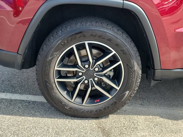 Used 2019 Jeep Grand Cherokee Trailhawk w/ Trailhawk Luxury Group AWD/4WD image 7