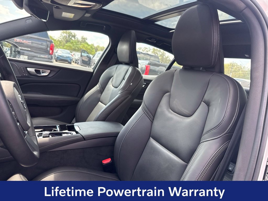 Certified 2025 Volvo S60 T8 Ultra AWD/4WD image 26