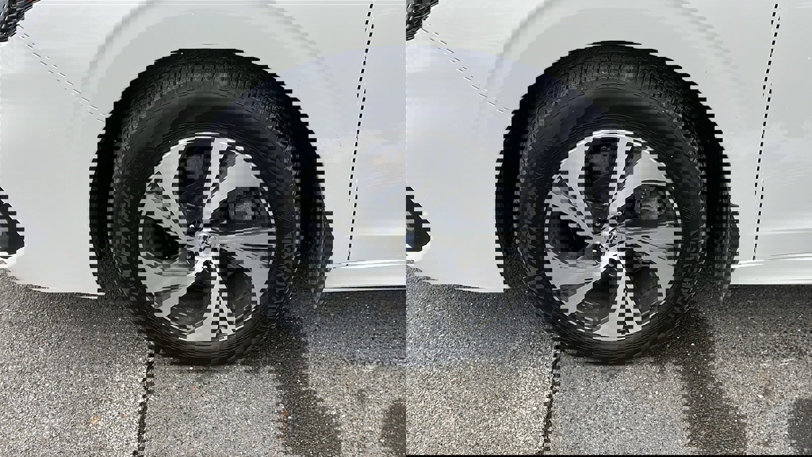 Certified 2023 Subaru Legacy Premium image 9