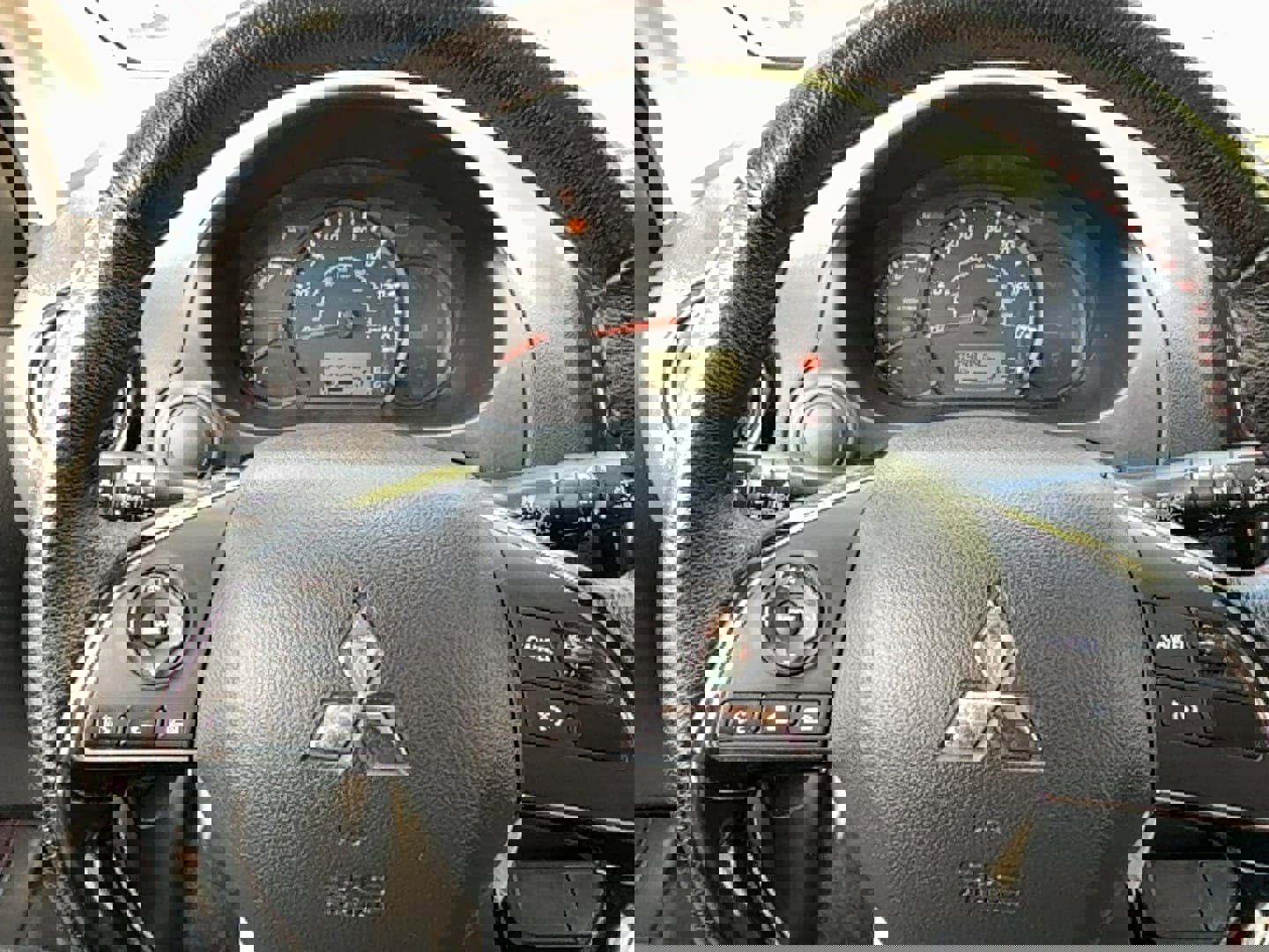 Used 2022 Mitsubishi Mirage SE image 18