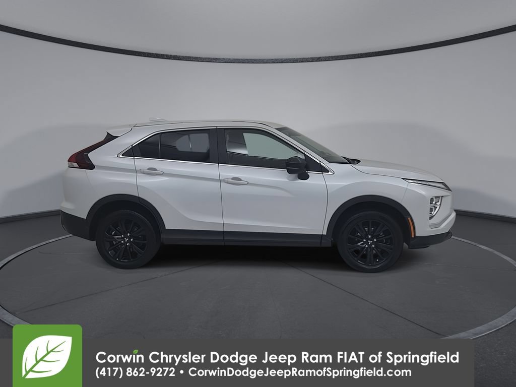 Used 2023 Mitsubishi Eclipse Cross LE AWD/4WD image 17