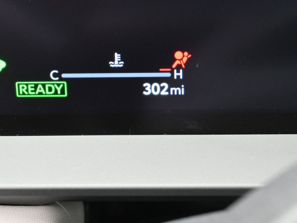 Certified 2026 Toyota RAV4 Limited AWD/4WD image 21