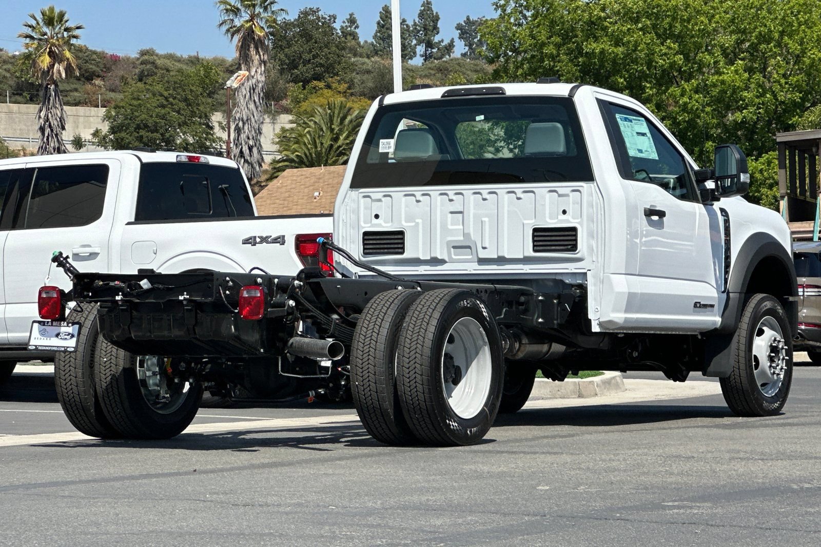 New 2026 Ford F450 2WD Regular Cab Super Duty image 3