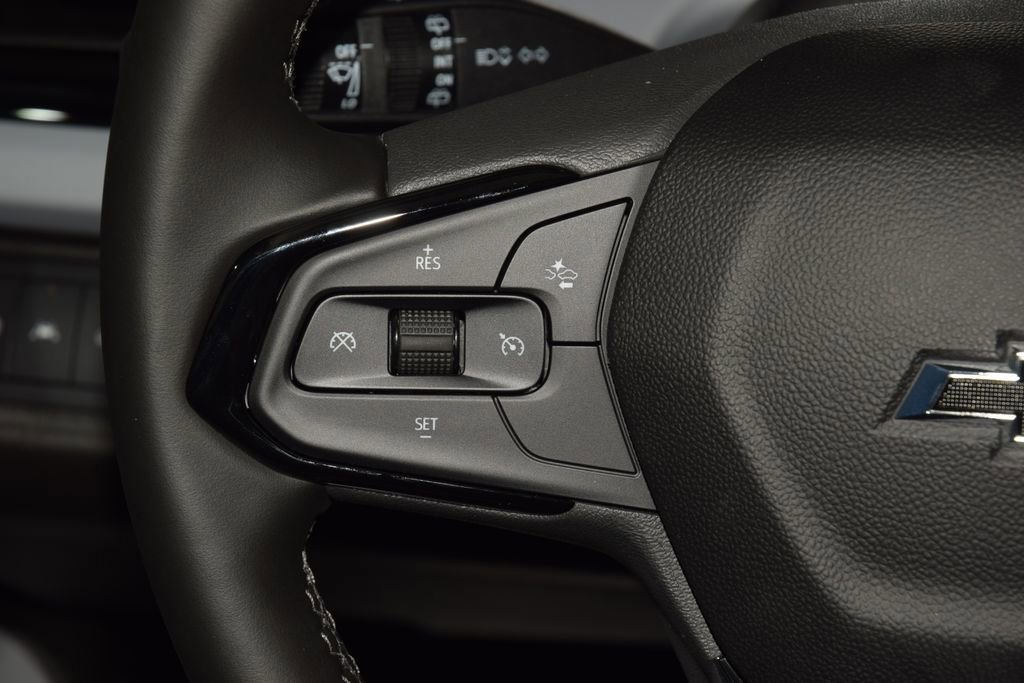 New 2027 Chevrolet Bolt LT w/ Comfort Package image 32