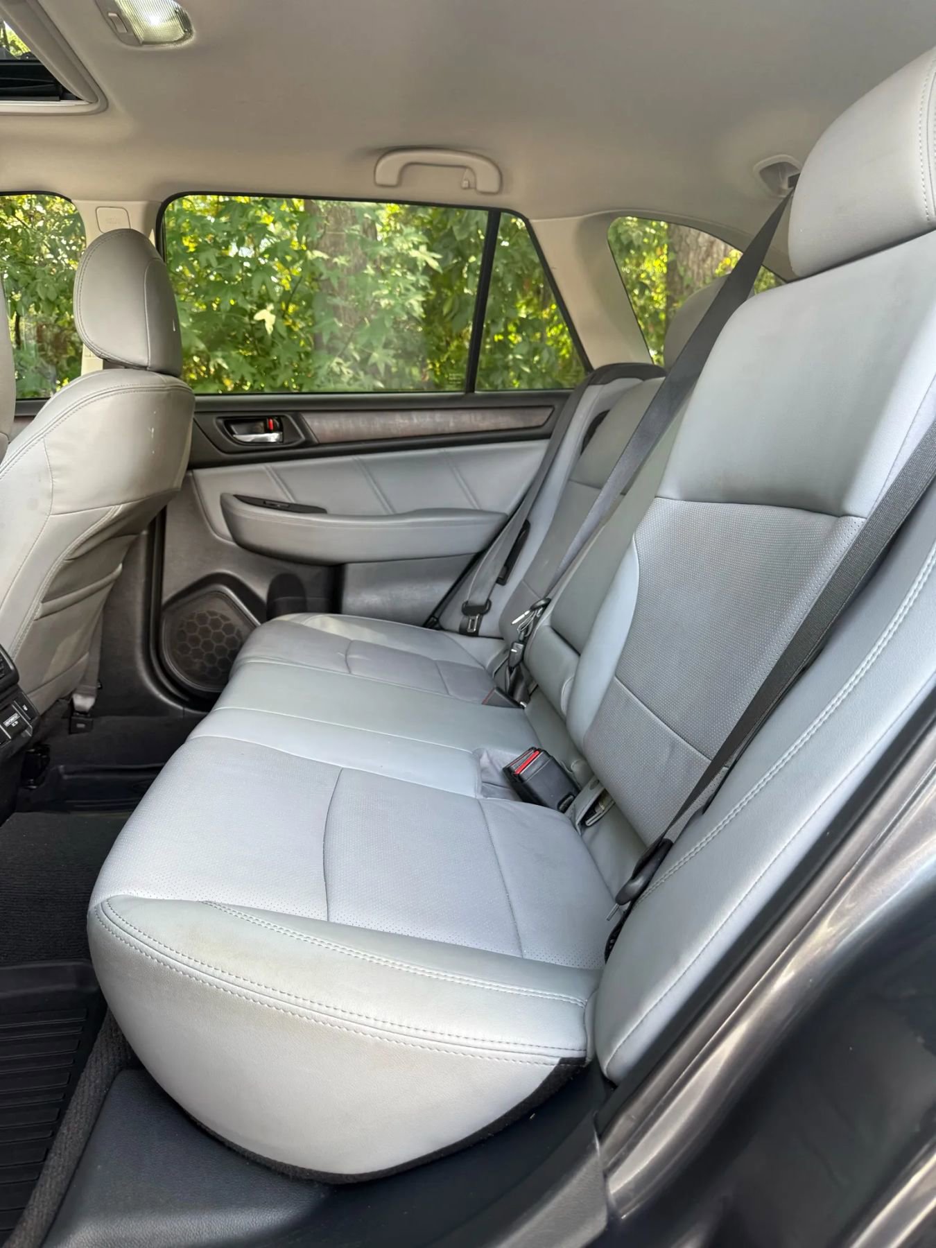 Used 2018 Subaru Outback 2.5i Limited image 6