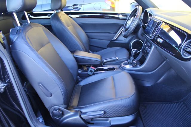 Used 2013 Volkswagen Beetle 2.5 FWD image 10
