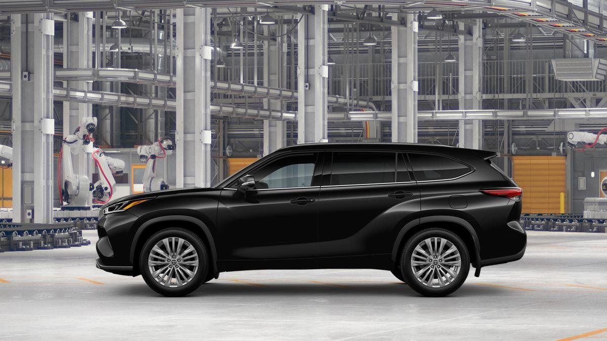 New 2025 Toyota Highlander Platinum image 4