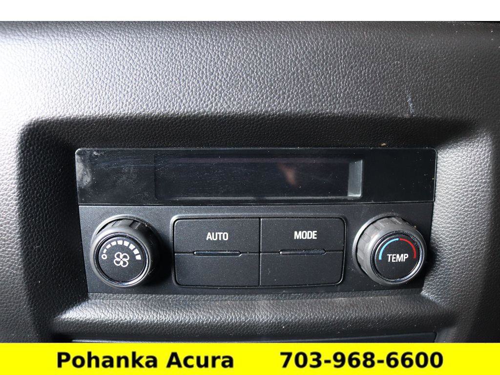 Used 2023 Chevrolet Traverse RS image 25