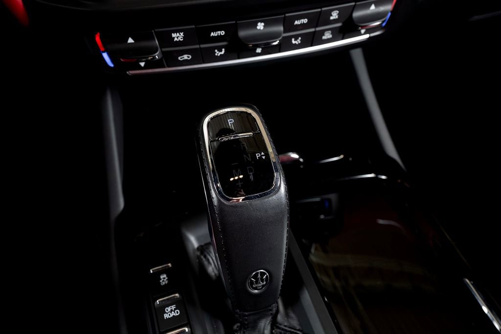 Used 2022 Maserati Levante GT image 43