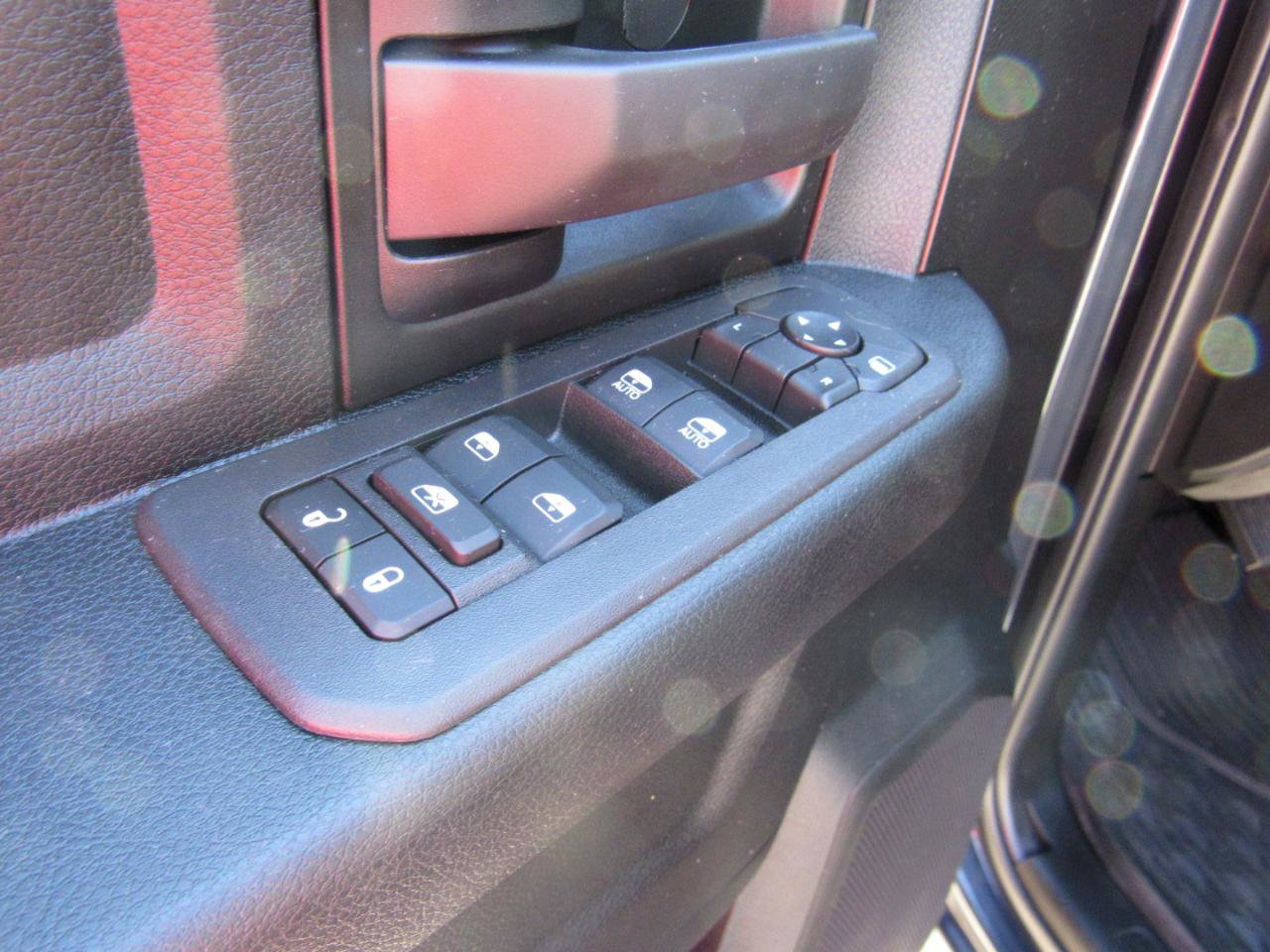 Used 2026 RAM 3500 Tradesman AWD/4WD image 18