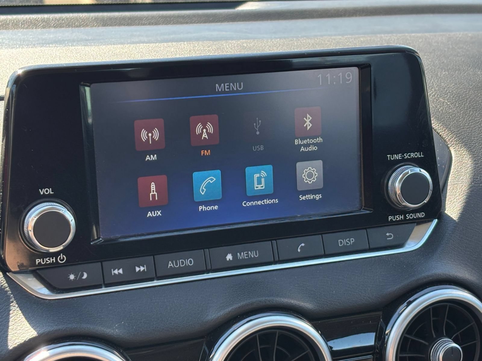Used 2025 Nissan Sentra S FWD image 19
