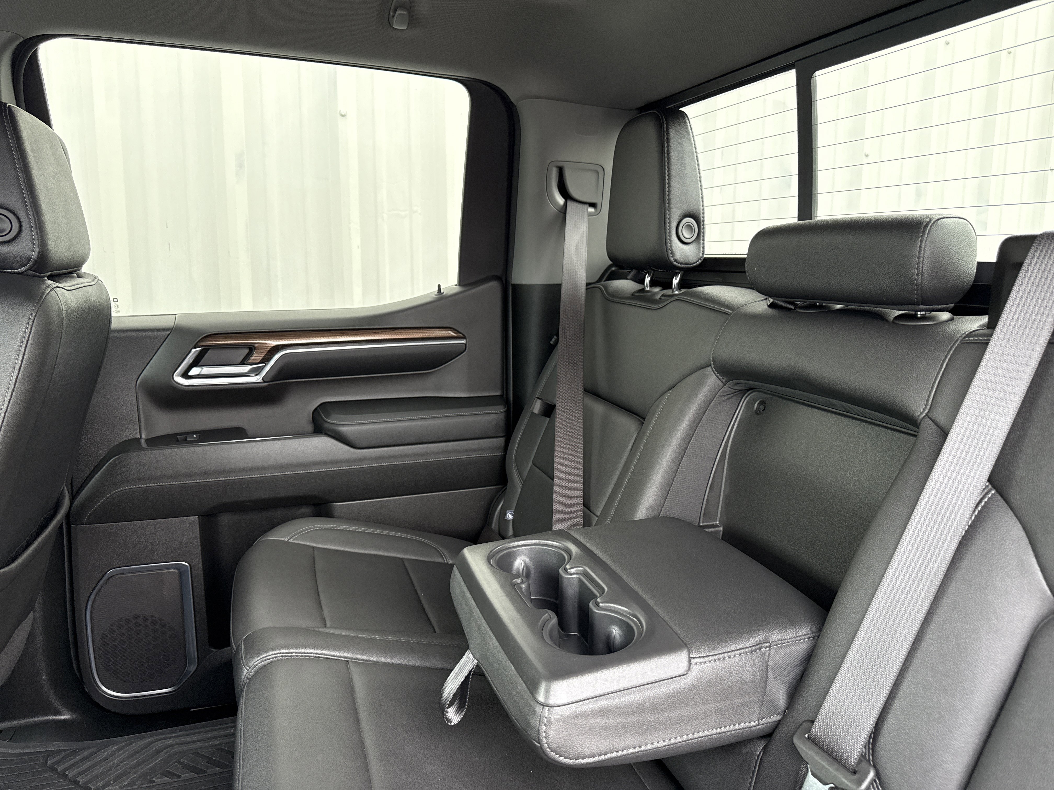 Used 2024 Chevrolet Silverado 1500 LT Trail Boss w/ LT Trail Boss Premium Package image 27