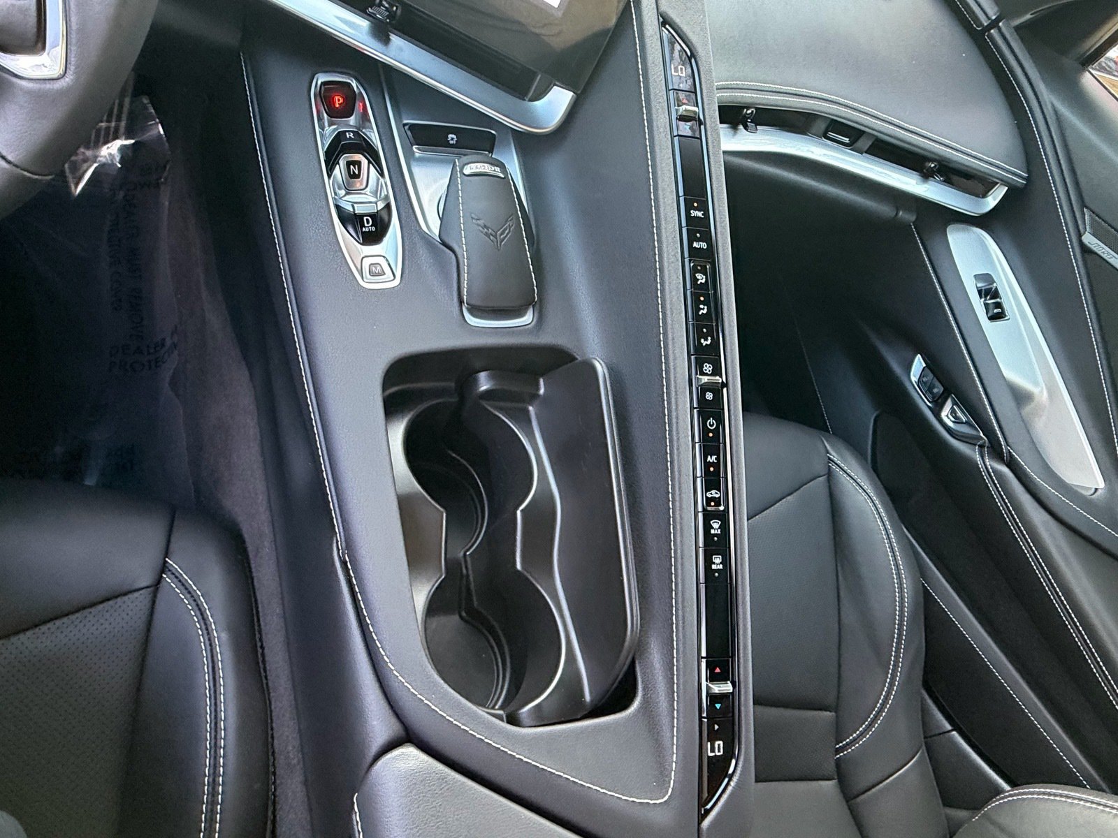 Used 2024 Chevrolet Corvette Stingray Coupe w/ Z51 Performance Package RWD image 19