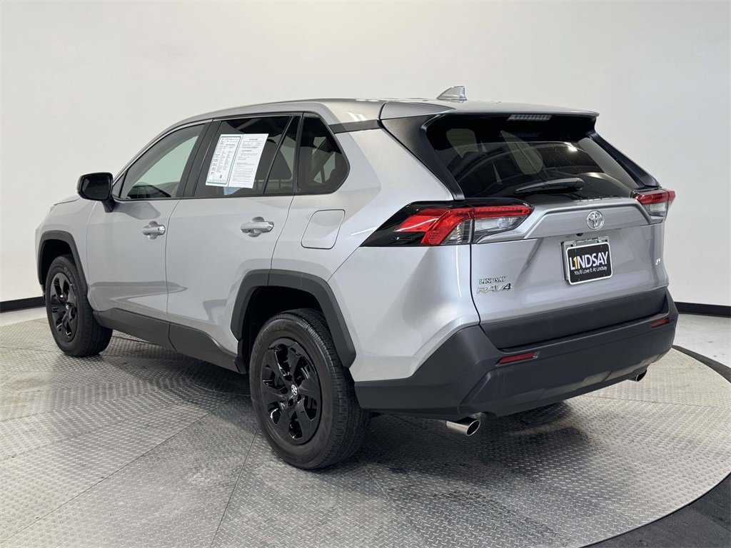 Used 2023 Toyota RAV4 LE image 5